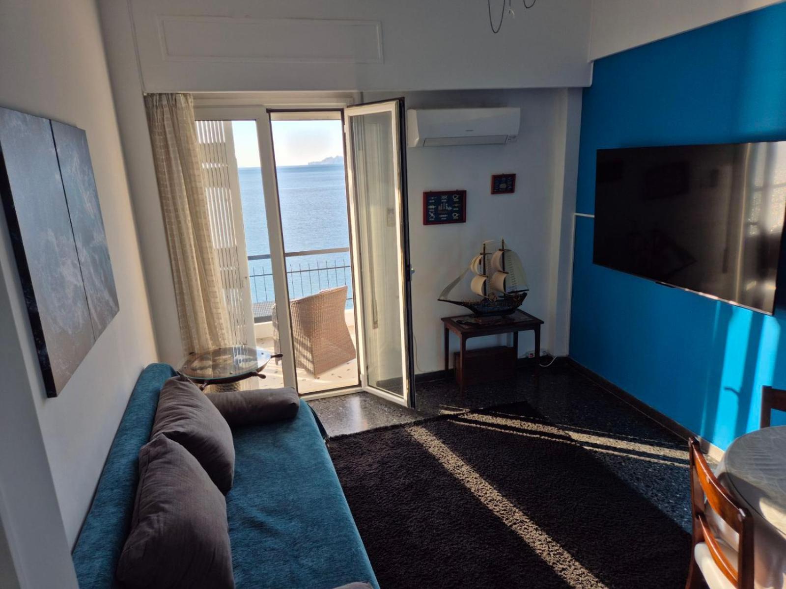 Captain'S Home Loutraki Eksteriør bilde